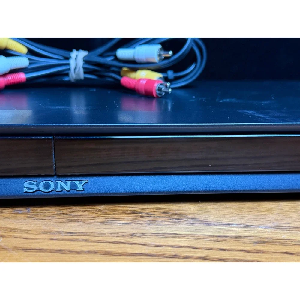 Sony CD DVD Player DVP-NS57P-Progressive Scan with Remote and Cables, WORKS